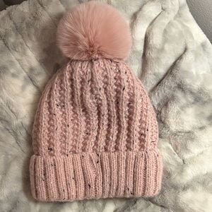 Elegant Pink Knit Beanie with Pom-Pom